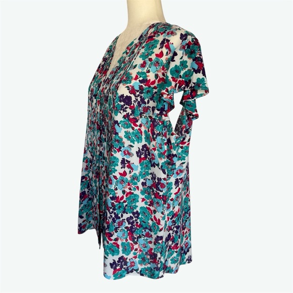 Attention Multi-Color Floral Pintuck Front Flutter Sleeve Blouse ~ Women’s XXL - Picture 4 of 10